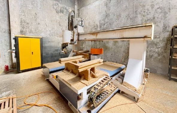 Manggala Furniture adalah produsen furnitur kayu yang mengkhususkan diri pada produksi furnitur berbahan kayu jati.