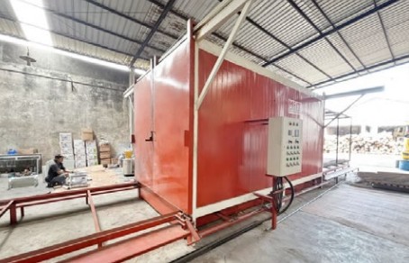 Manggala Furniture adalah produsen furnitur kayu yang mengkhususkan diri pada produksi furnitur berbahan kayu jati.